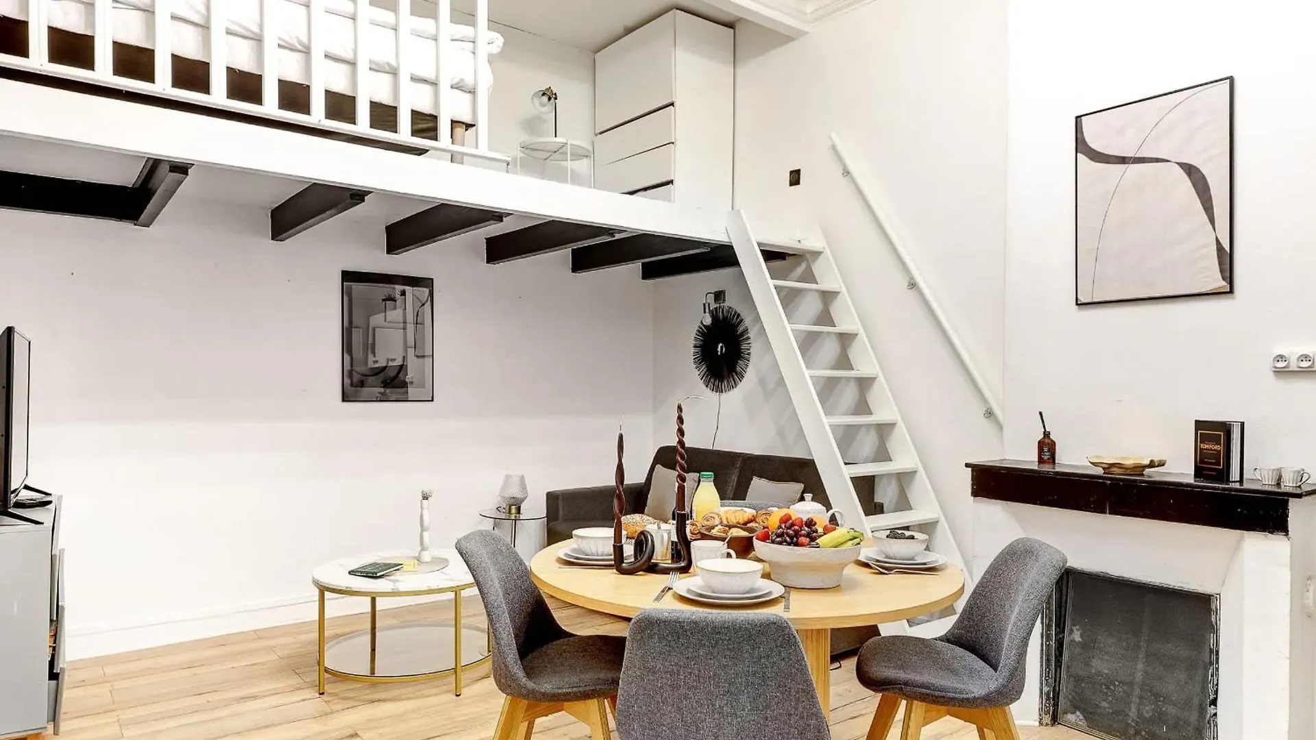 Charme Parisien Studio Cosy Pour 4 Personnes